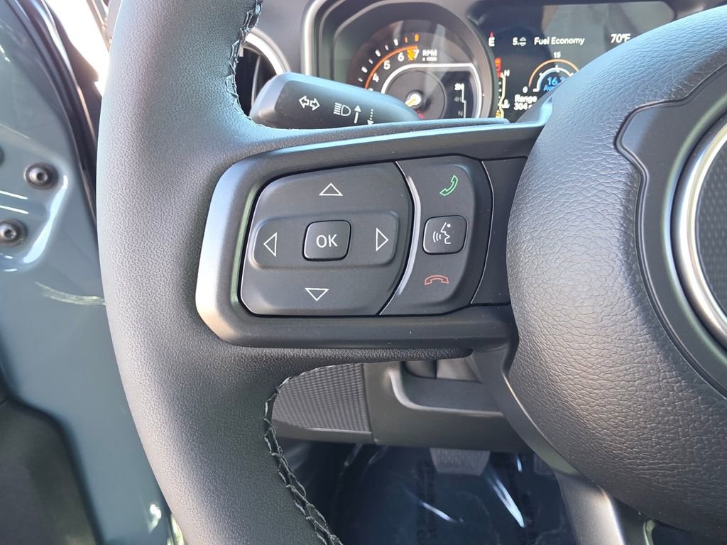 New 2026 Jeep Gladiator Sport image 17