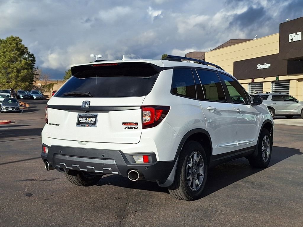 Used 2023 Honda Passport TrailSport image 3