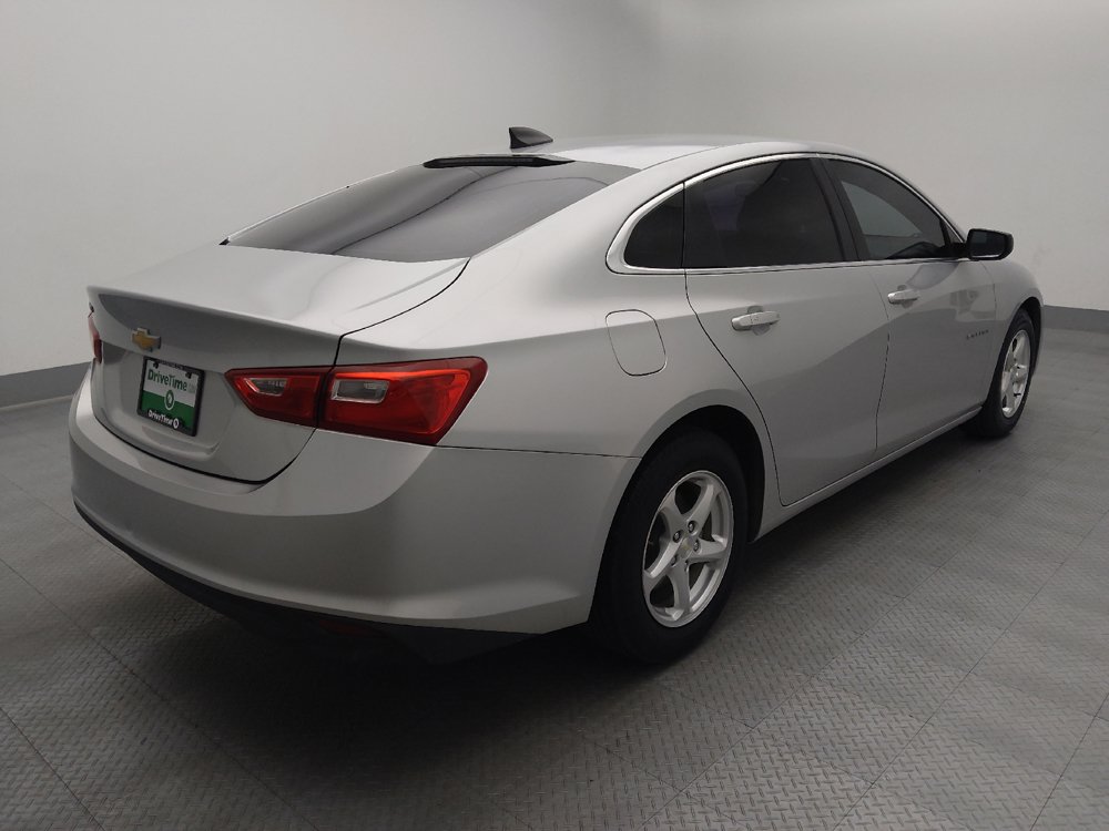 Used 2018 Chevrolet Malibu LS FWD image 9