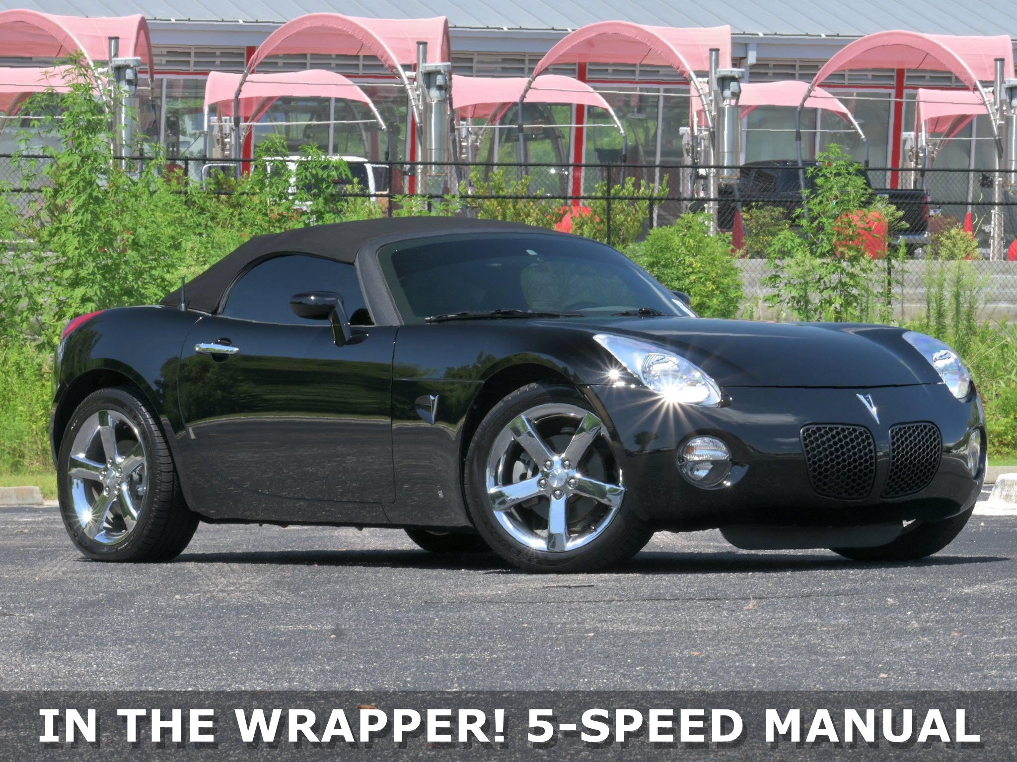 Used 2006 Pontiac Solstice Convertible w/ Premium Package RWD video 2
