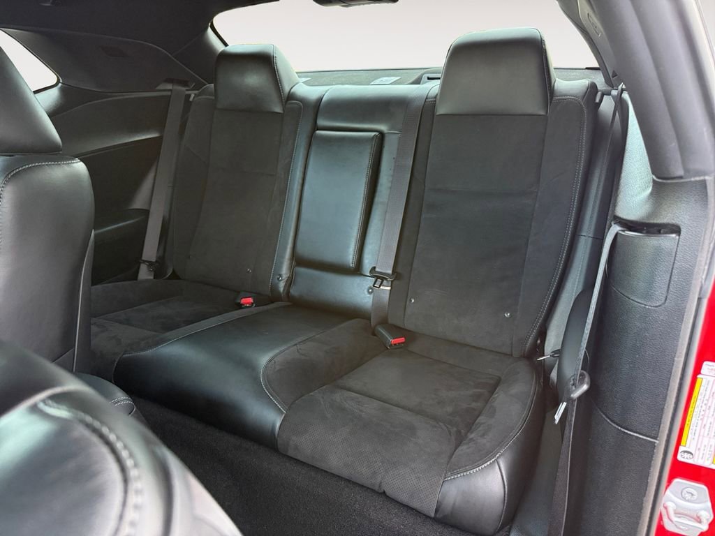 Used 2022 Dodge Challenger R/T w/ Plus Package image 13