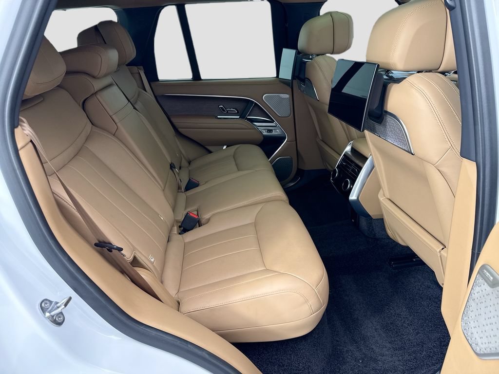 Certified 2024 Land Rover Range Rover Autobiography AWD/4WD image 21