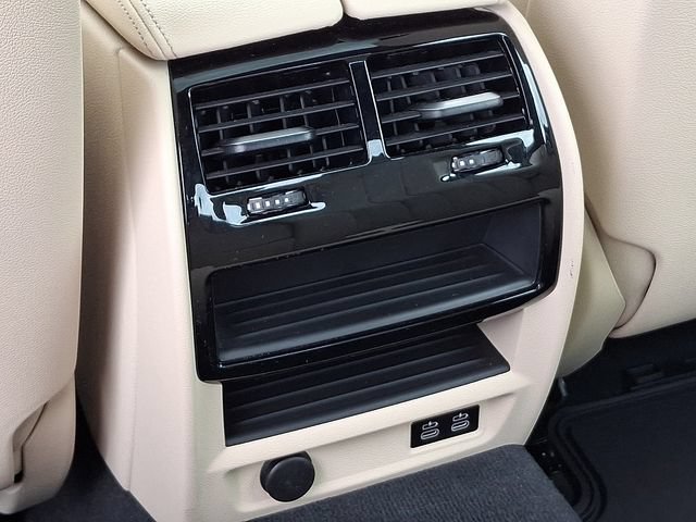 Used 2023 BMW 540i xDrive w/ Premium Package AWD/4WD image 21
