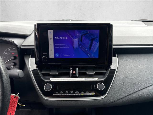 Used 2024 Toyota Corolla LE FWD image 13