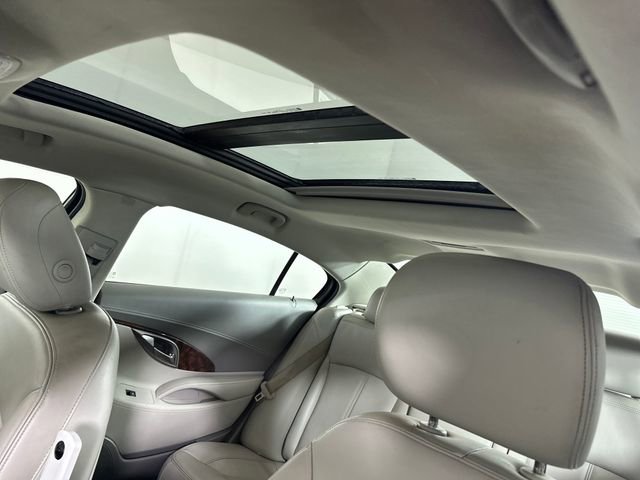 Used 2012 Buick LaCrosse Premium image 12