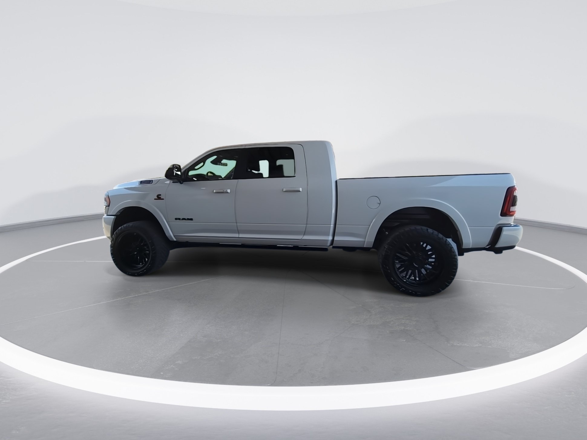 Certified 2022 RAM 2500 Limited AWD/4WD image 2