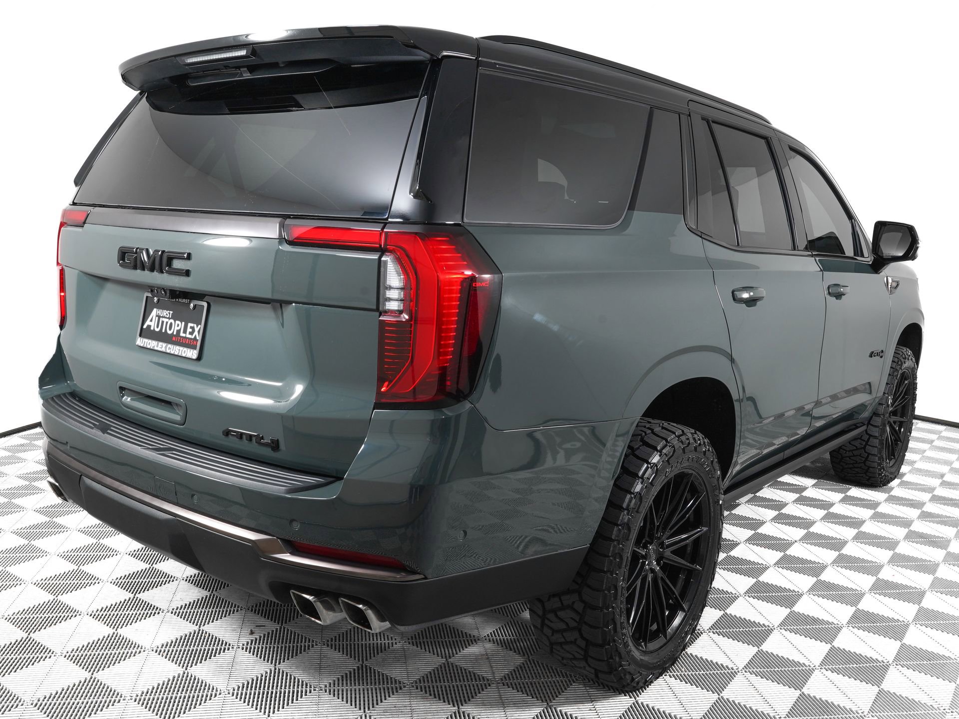Used 2026 GMC Yukon AT4 Ultimate AWD/4WD image 5