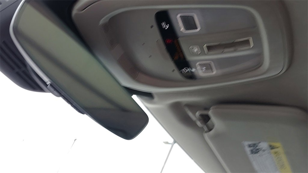 New 2026 Volvo XC90 B6 Plus w/ Protection Package image 28