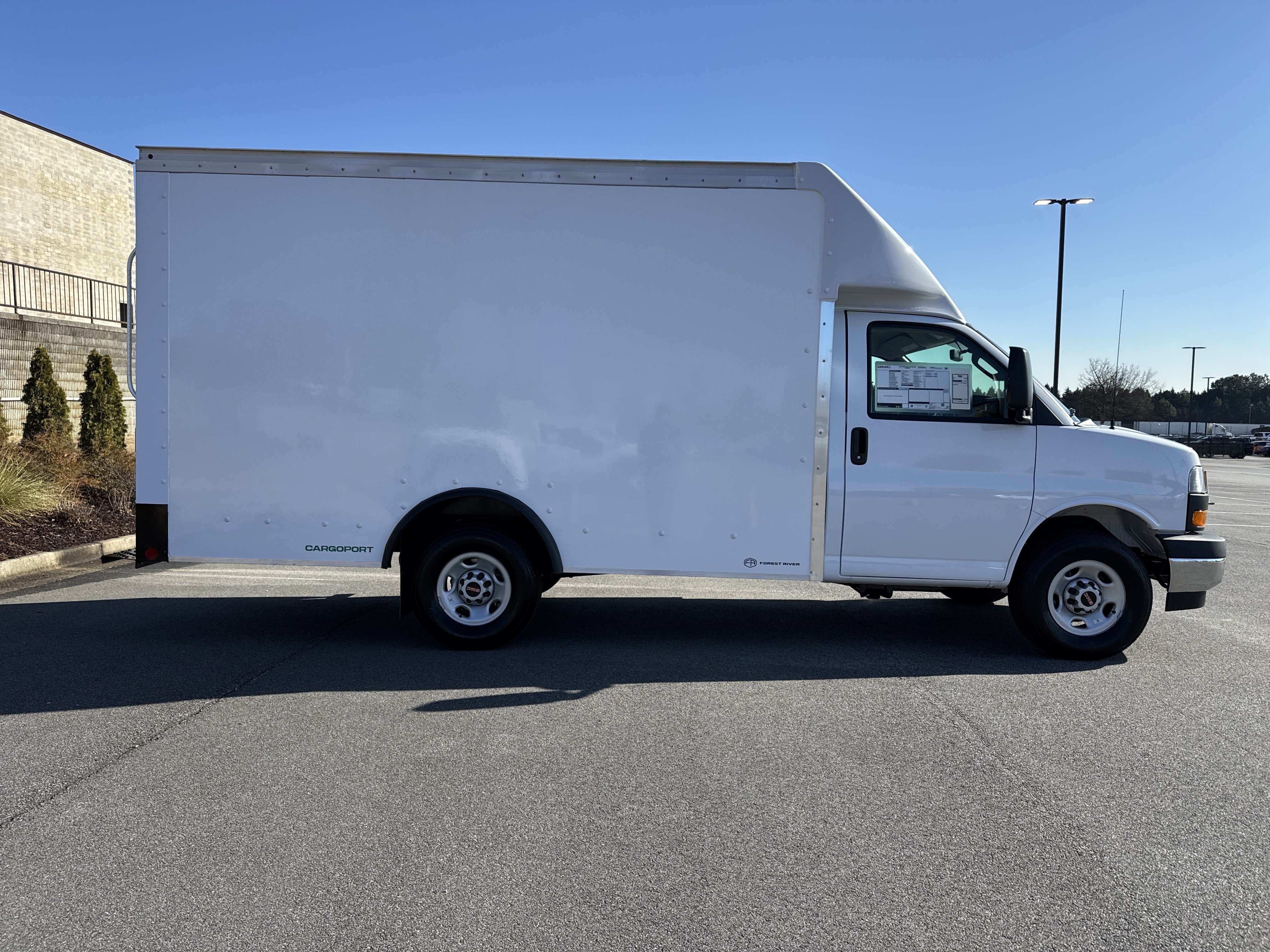 New 2026 GMC Savana 3500 w/ Power Convenience Package RWD image 11