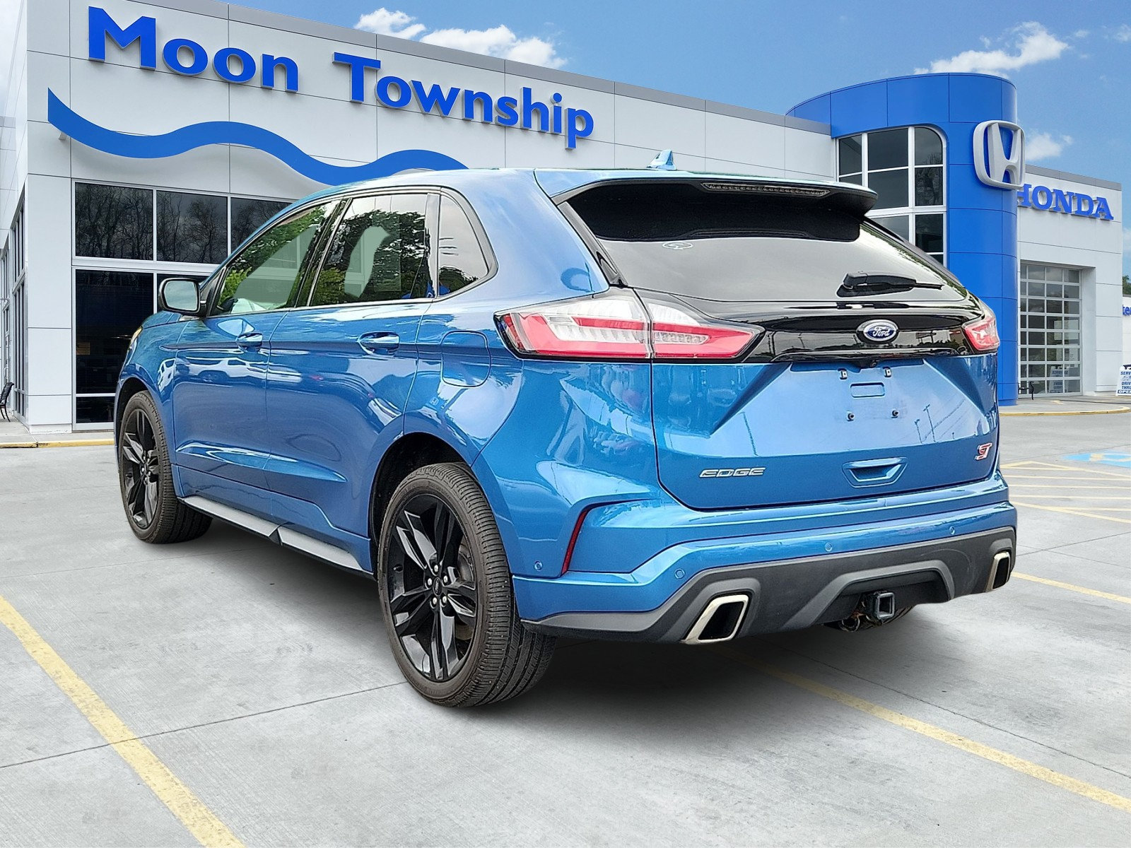 Used 2020 Ford Edge ST w/ Equipment Group 401A AWD/4WD image 4