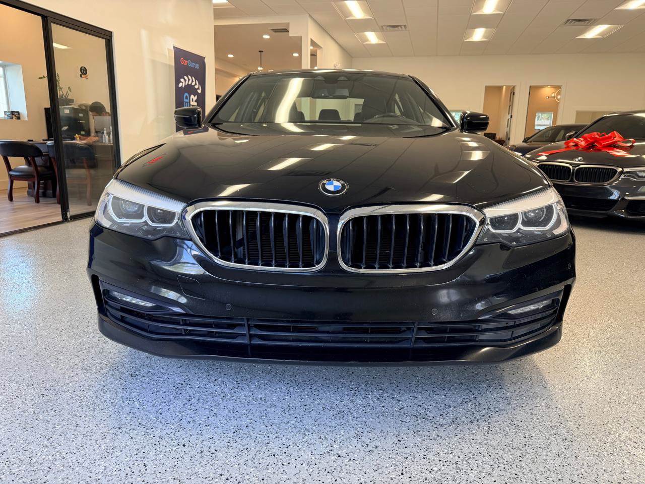 Used 2018 BMW 530i RWD image 13