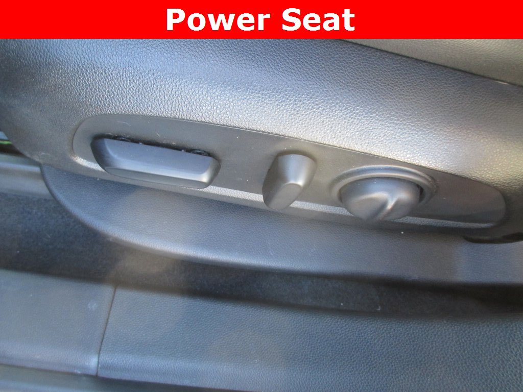 Used 2019 Chevrolet Blazer LT image 20