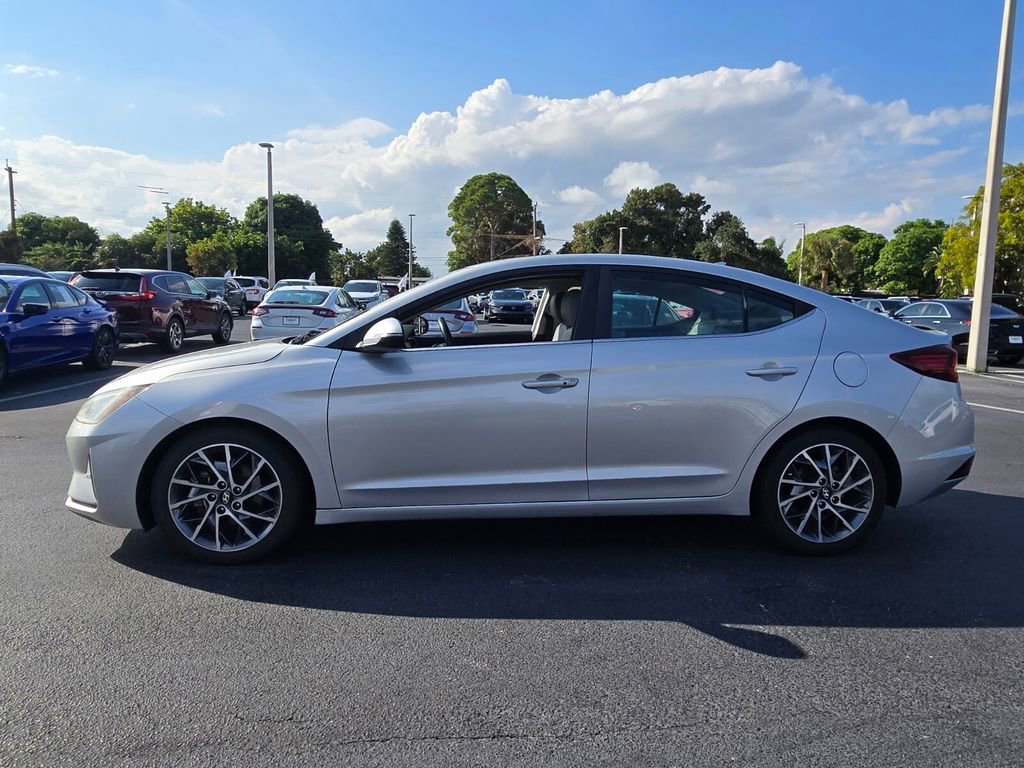 Used 2019 Hyundai Elantra Limited w/ Ultimate Package 02 image 4