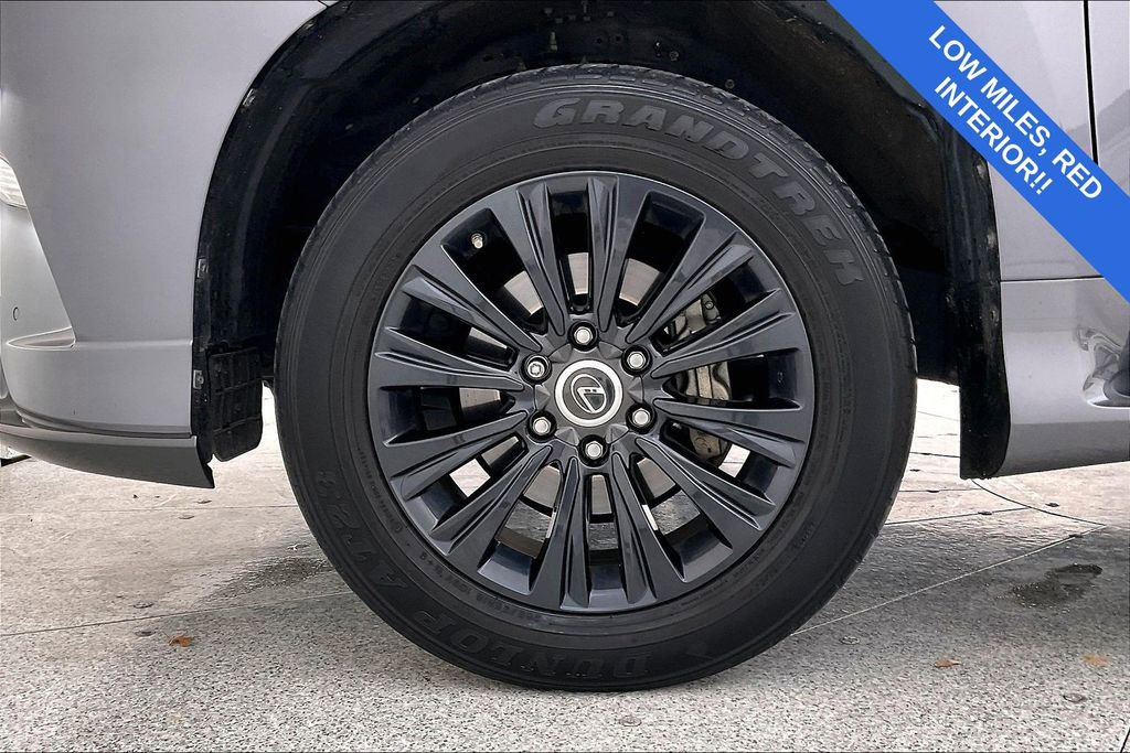 Used 2022 Lexus GX 460 Premium w/ Accessory Package image 12