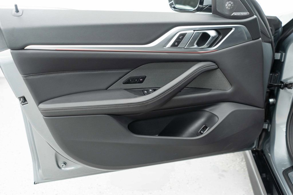 Used 2025 BMW 430i xDrive w/ Premium Package image 14