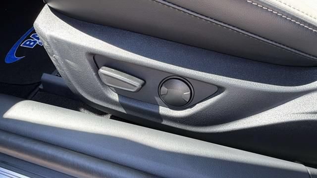 Used 2025 Ford Mustang GT Premium RWD image 9