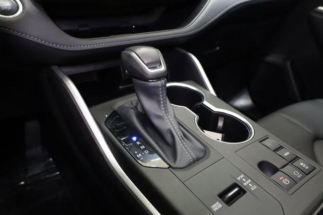 Used 2024 Toyota Highlander XLE image 20