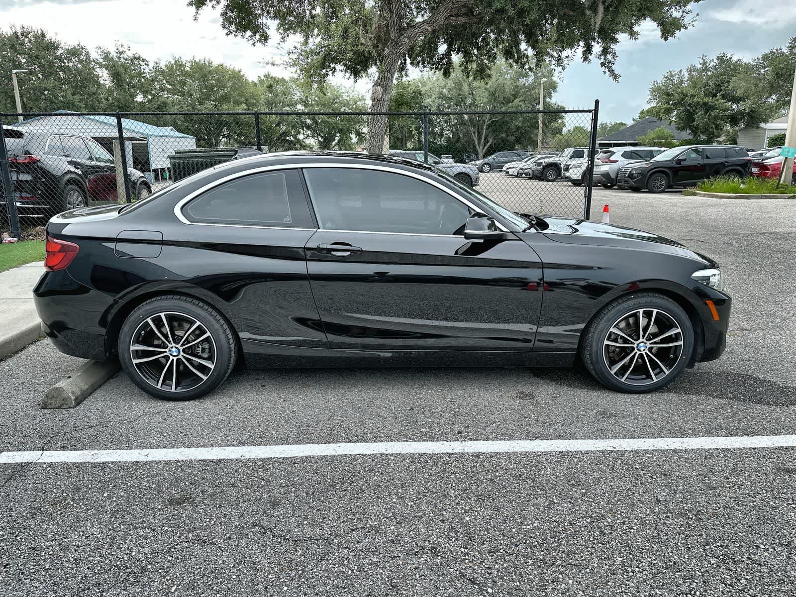 Used 2020 BMW 230i xDrive Coupe w/ Premium Package AWD/4WD image 9