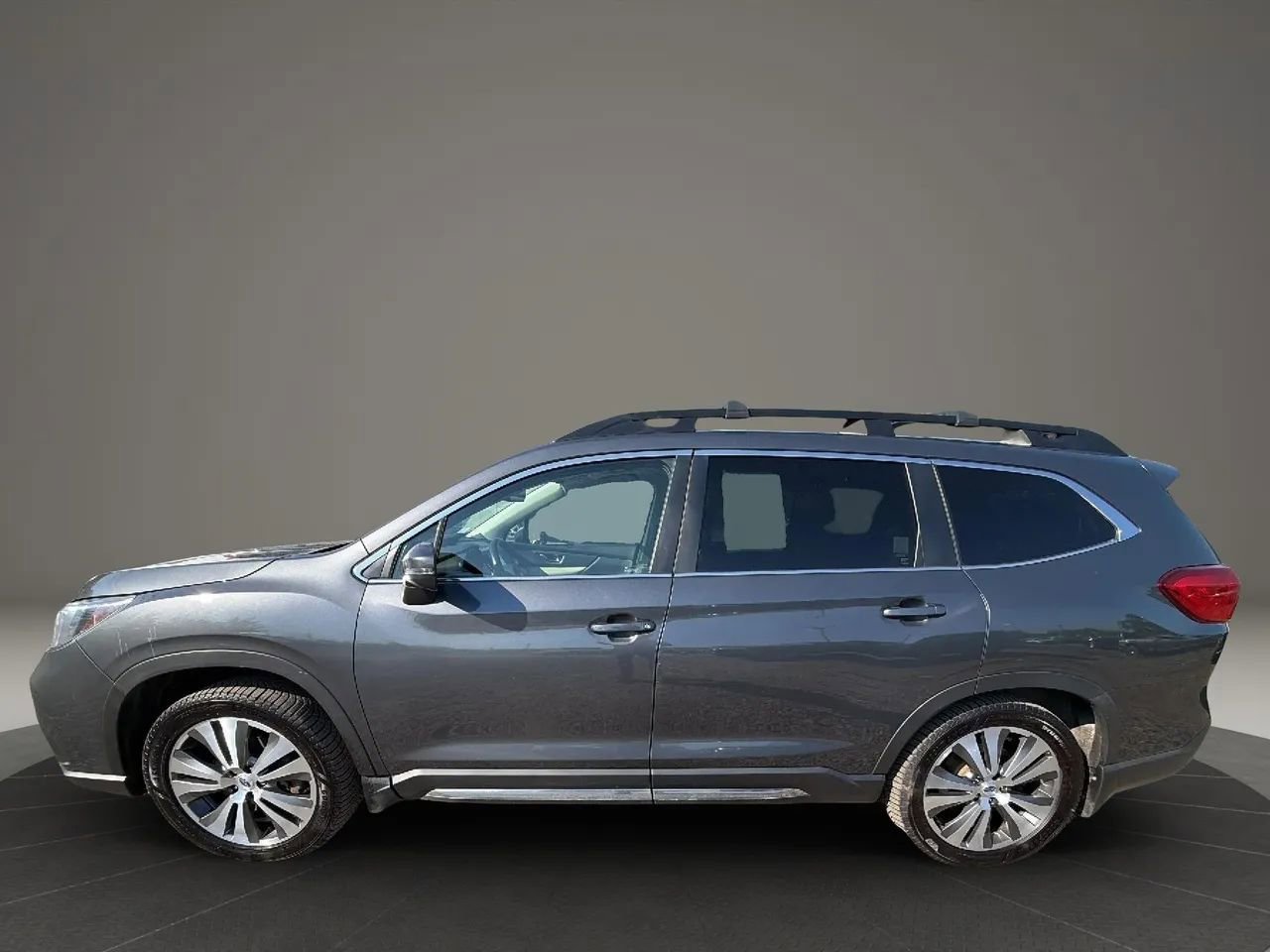 Used 2019 Subaru Ascent Limited AWD/4WD image 8