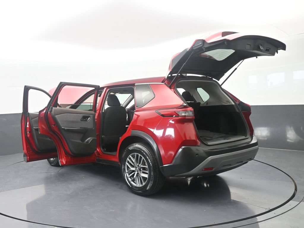 Used 2023 Nissan Rogue S FWD image 70