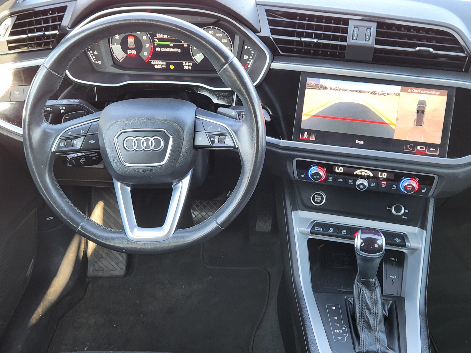 Used 2023 Audi Q3 2.0T Premium Plus w/ Premium Plus Package AWD/4WD image 29