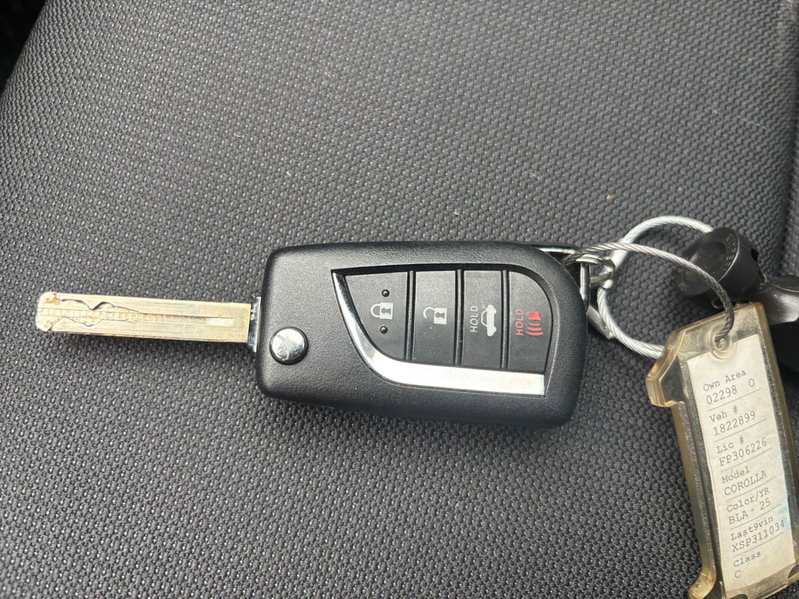 Used 2025 Toyota Corolla LE image 22