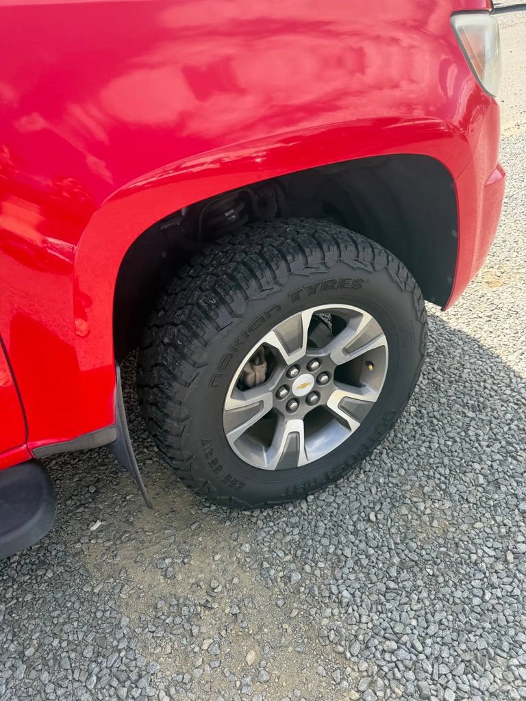 Used 2017 Chevrolet Colorado Z71 AWD/4WD image 12