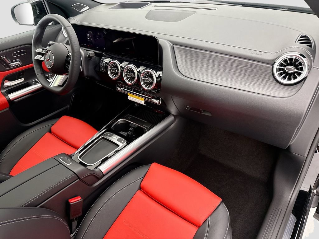 New 2026 Mercedes-Benz GLA 250 4MATIC image 17