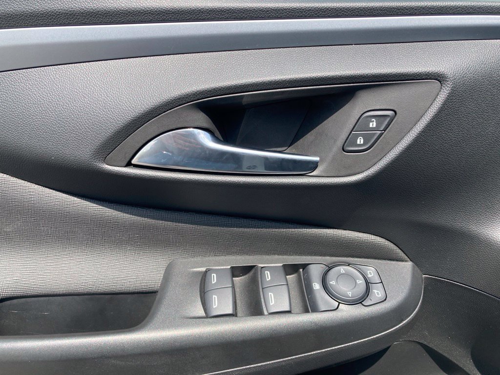 Used 2026 Buick Envista Preferred FWD image 13