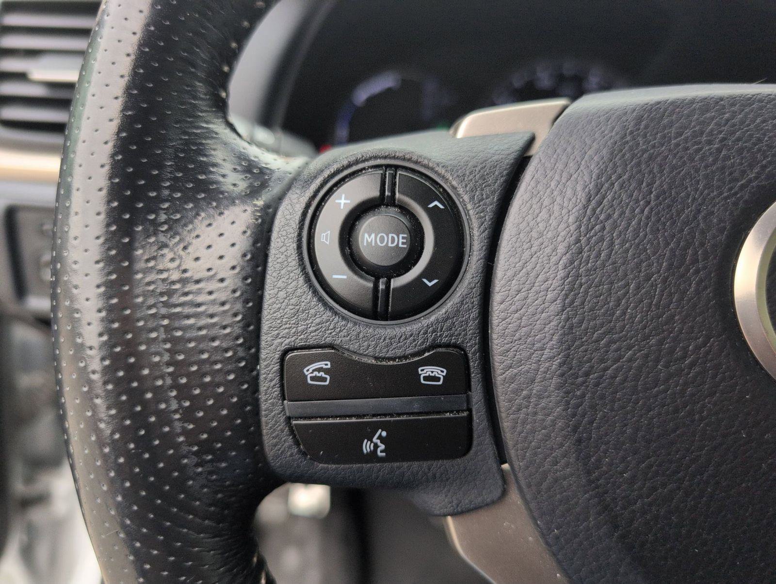 Used 2016 Lexus CT 200h image 18