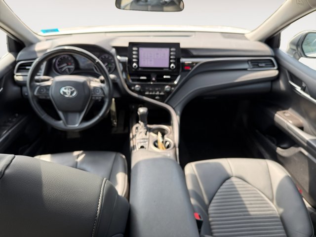 Used 2022 Toyota Camry SE w/ Cold Weather Package AWD/4WD image 13
