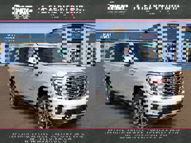 New 2026 GMC Yukon XL Denali w/ Sun & Power Step Package