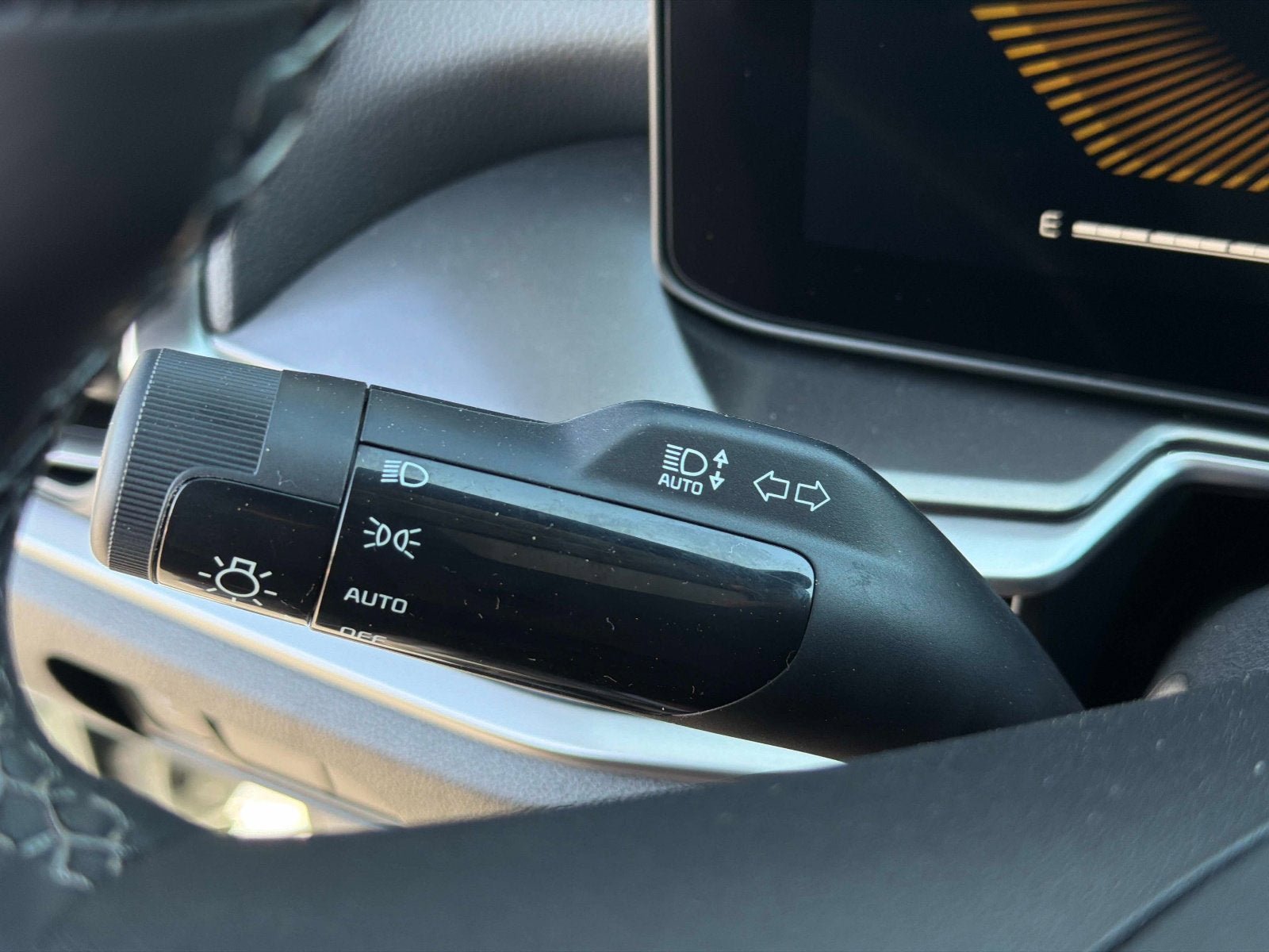 New 2026 Kia Sorento LX FWD image 26