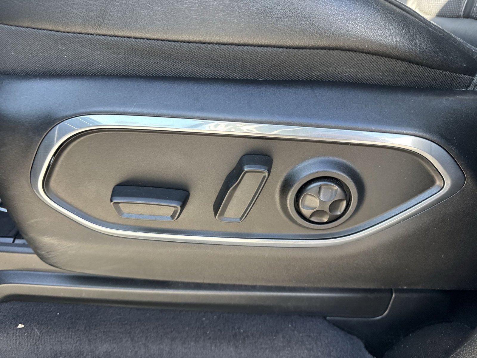 Used 2023 Jeep Wagoneer Series II w/ Convenience Group I image 19