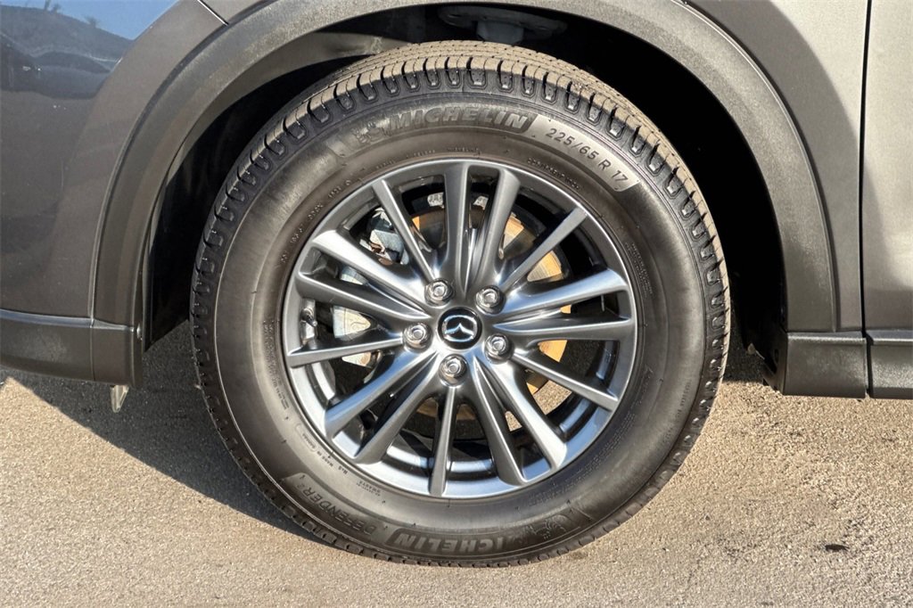 Used 2021 MAZDA CX-5 Touring image 33