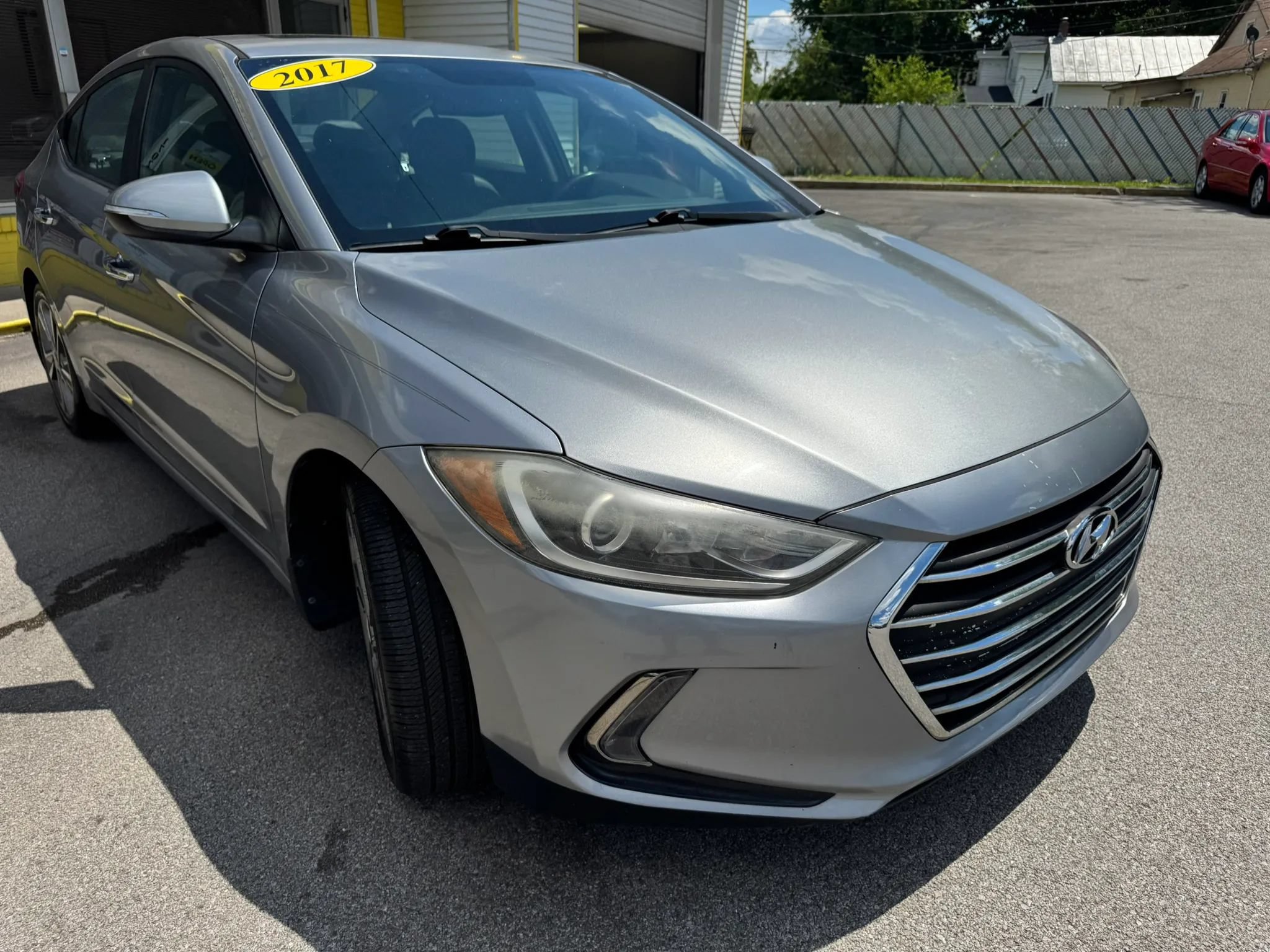 Used 2017 Hyundai Elantra Limited w/ Limited Tech Package 04 FWD image 12