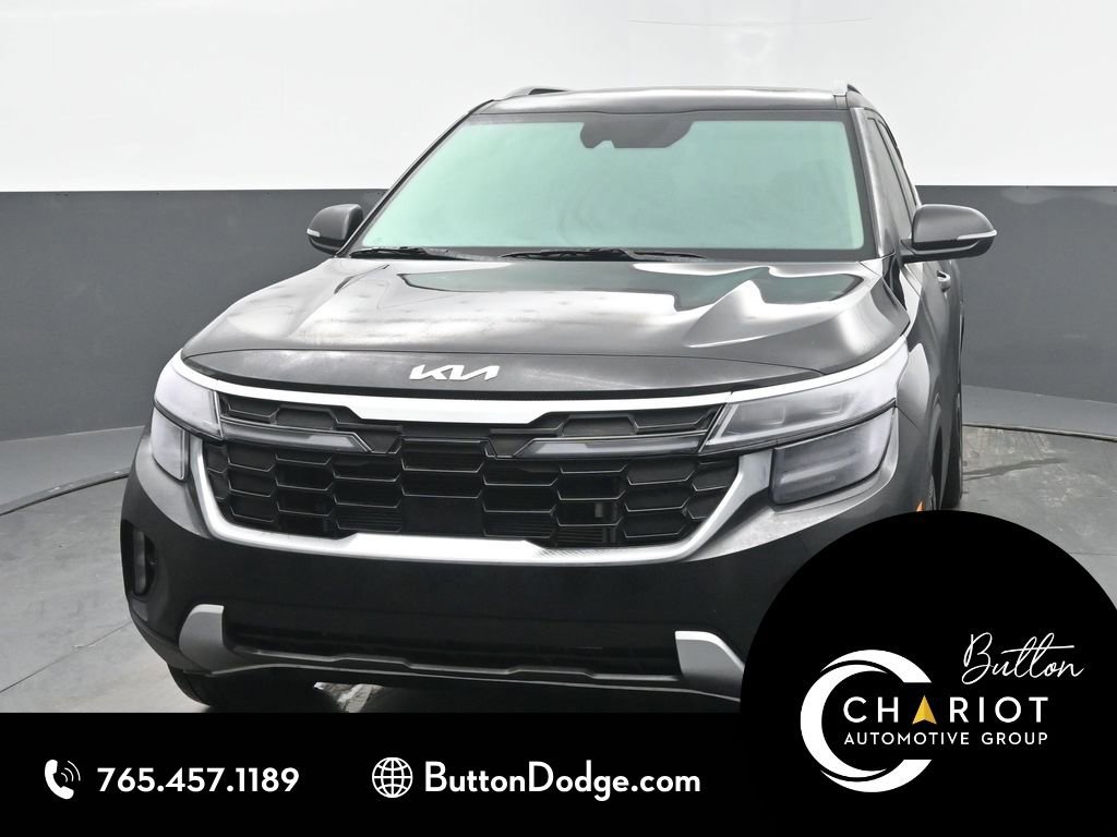 Used 2025 Kia Seltos SX w/ SX Sunroof Package image 1