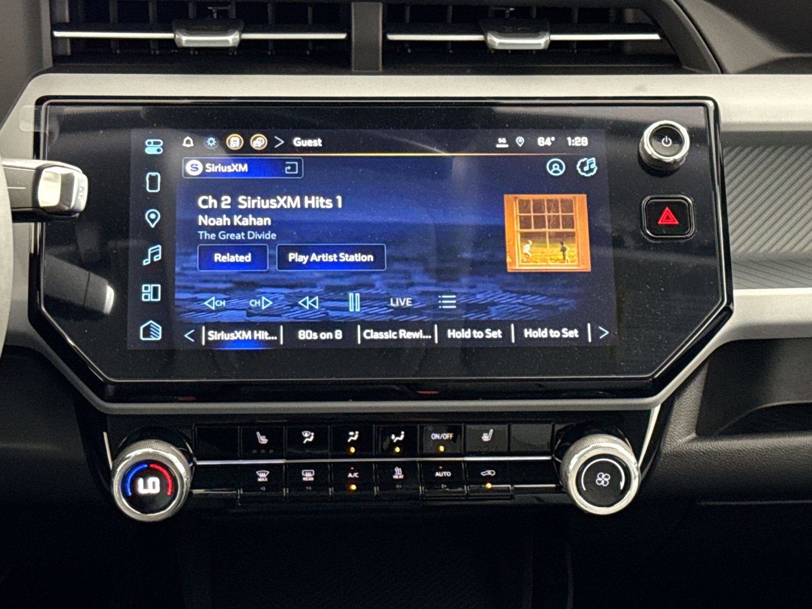 New 2027 Chevrolet Bolt LT w/ Comfort Package FWD image 18