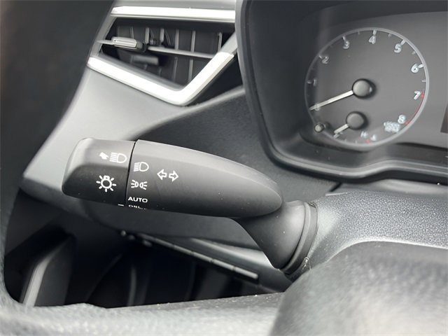 Used 2024 Toyota Corolla LE image 17