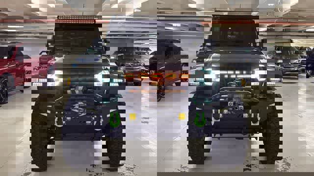 Used 2021 Jeep Gladiator Overland w/ Popular Equipment Package image 2