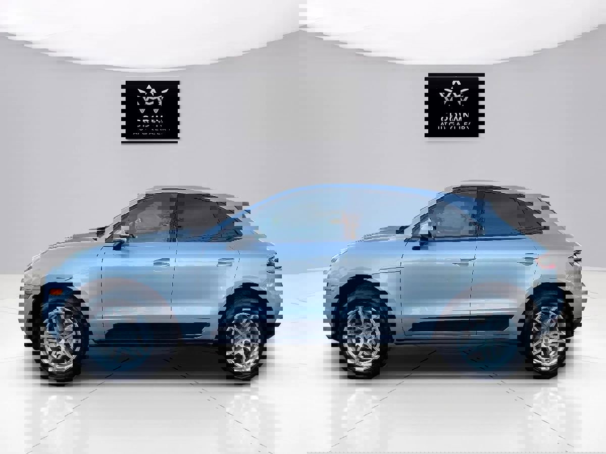 Used 2017 Porsche Macan image 8