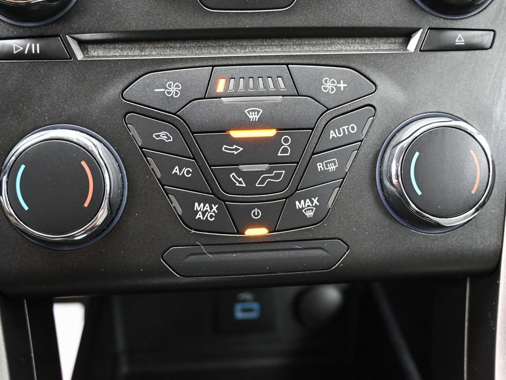 Used 2018 Ford Fusion S image 23