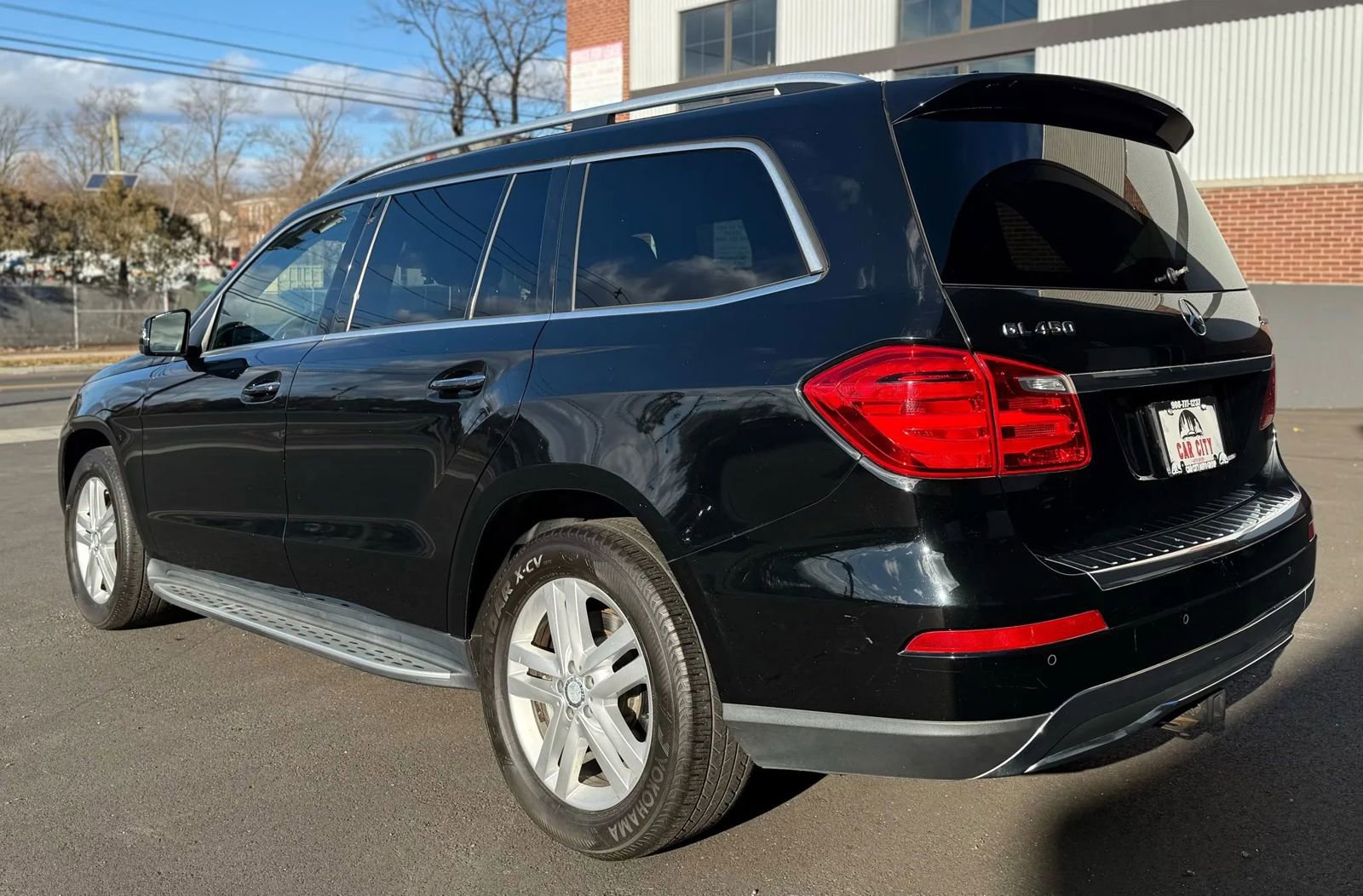 Used 2015 Mercedes-Benz GL 450 4MATIC image 4