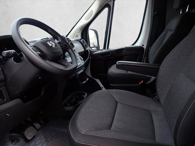 Used 2025 RAM ProMaster 2500 w/ U-Haul Equipment Group FWD image 11