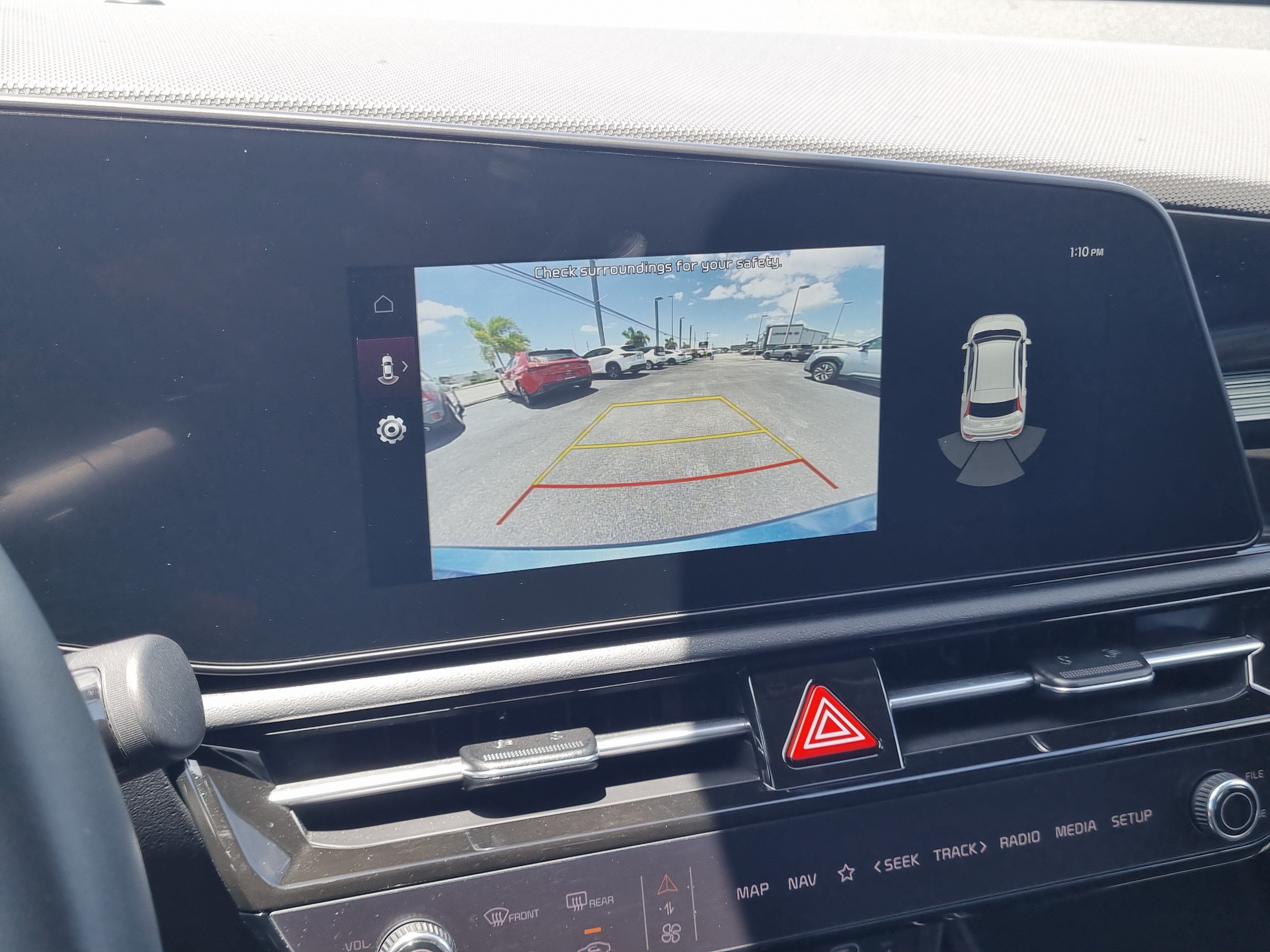 Used 2024 Kia Niro EX FWD image 28