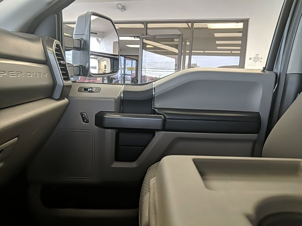 Used 2022 Ford F250 XLT image 21