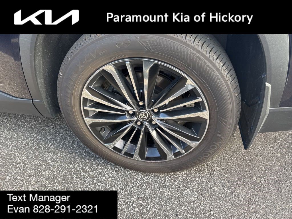 Used 2025 Toyota Grand Highlander AWD Hybrid image 7