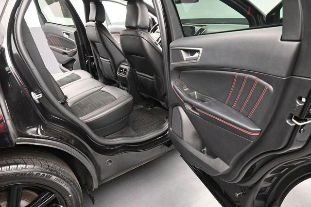 Used 2022 Ford Edge ST-Line AWD/4WD image 13