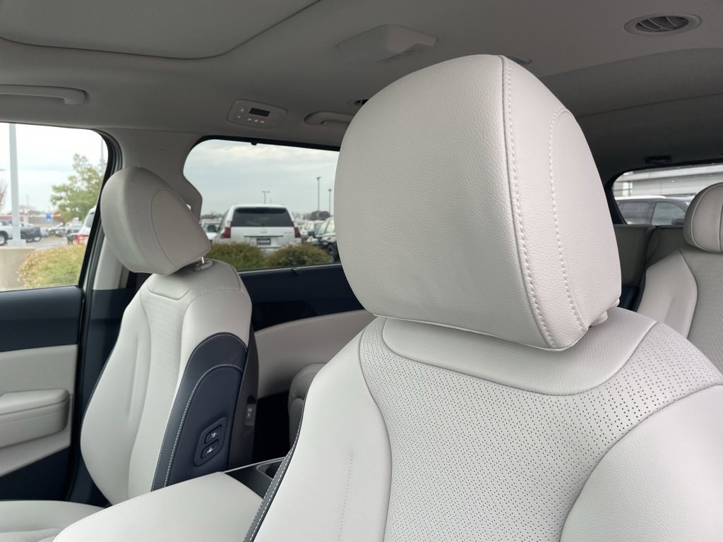 New 2026 Kia Carnival SX Prestige image 23