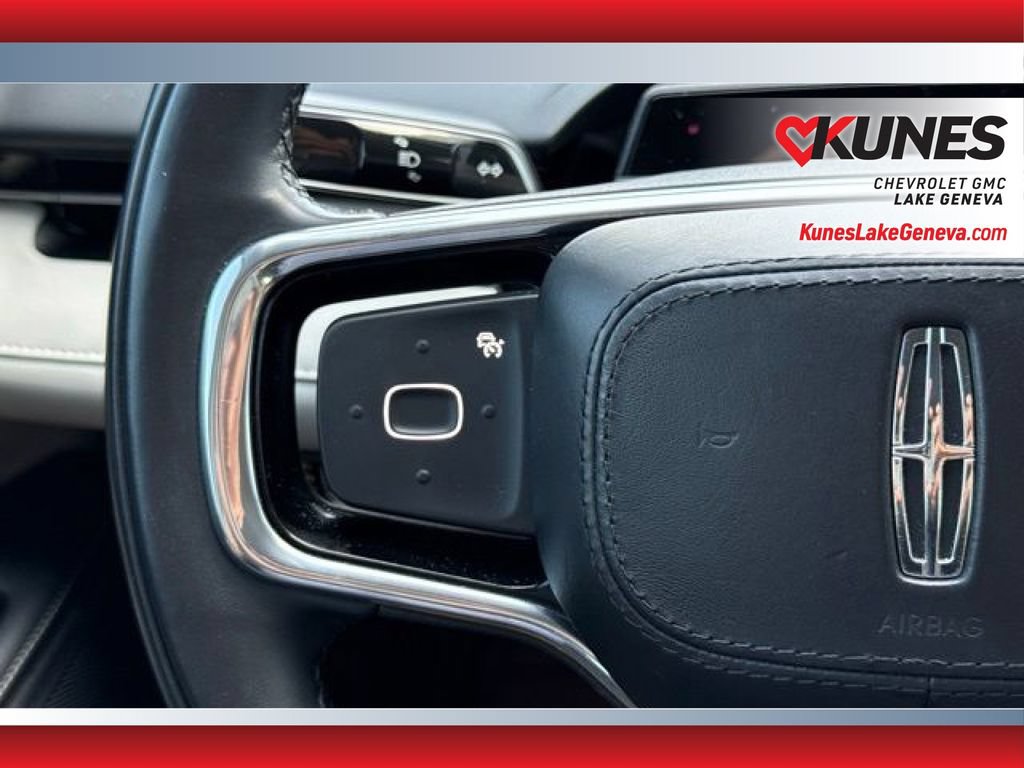 Used 2024 Lincoln Nautilus Reserve AWD/4WD image 37